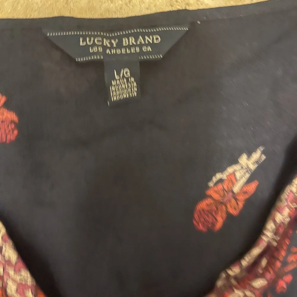 Floral  Women's lucky brand Top - Navy and Red - Image 2