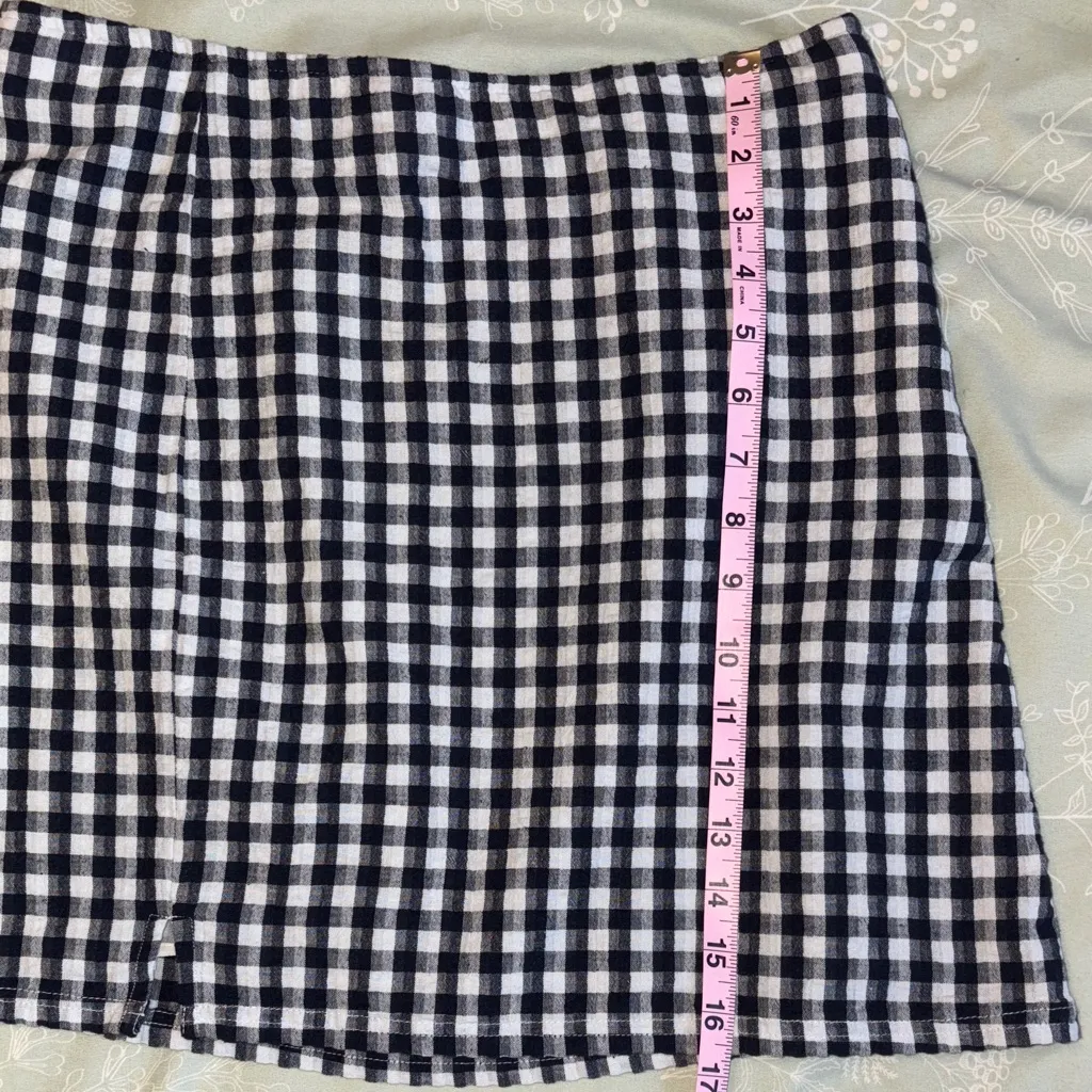 Dark Navy and White Checkered Skirt - Image 6