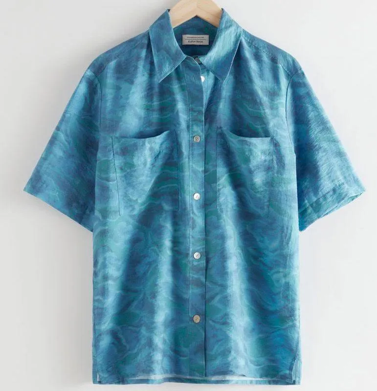 Blue Wavy Printed Short Sleeve Boxy Button Up Shirt Size XS - Image 4