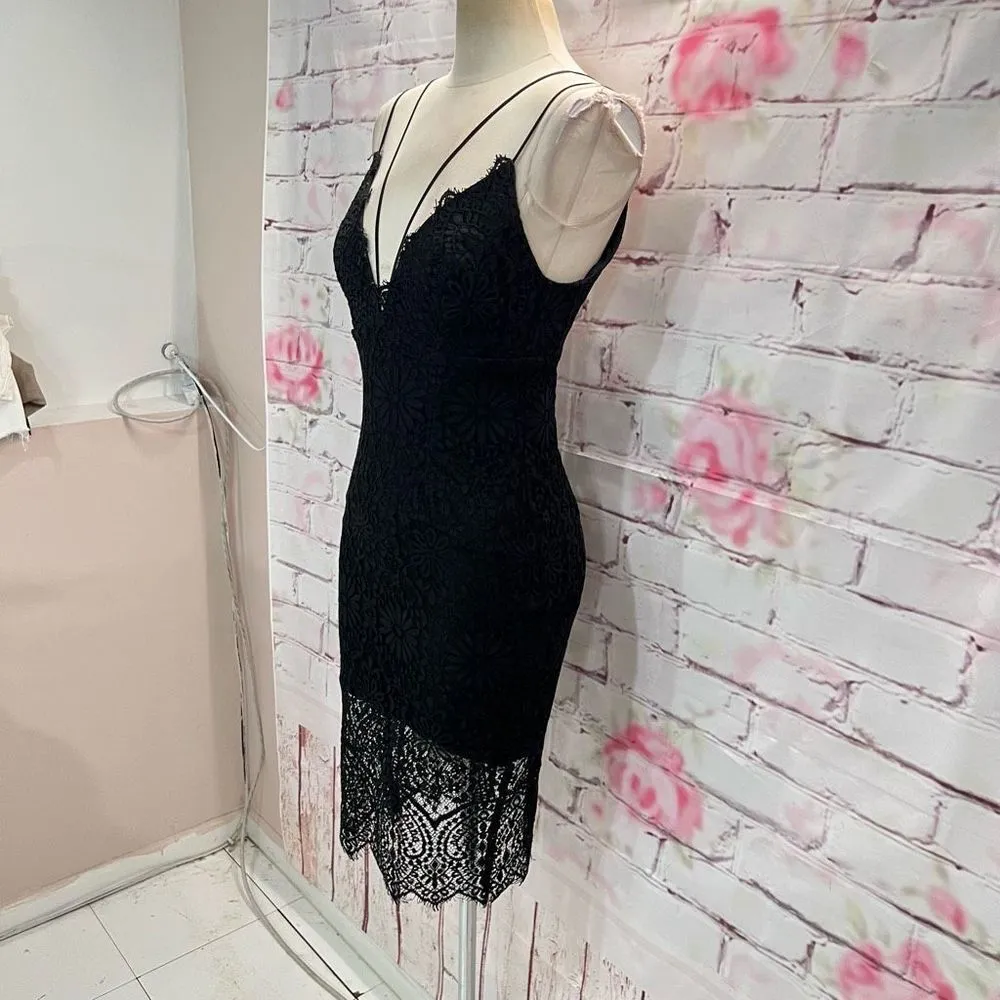 Bardot Women's Sleeveless Laced Floral Scallop Strappy Black Midi Dress Size 4 - Image 7