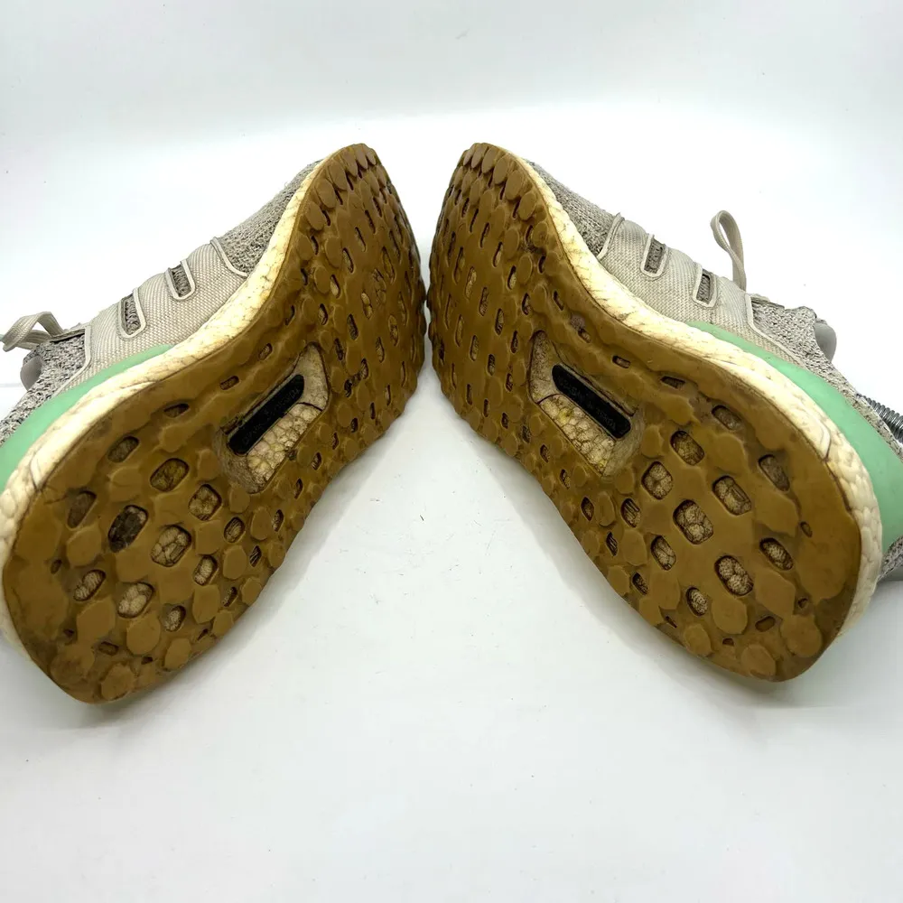 Adidas Ultraboost DB3212 Gray Running Sneakers Women's 8 US - Image 8