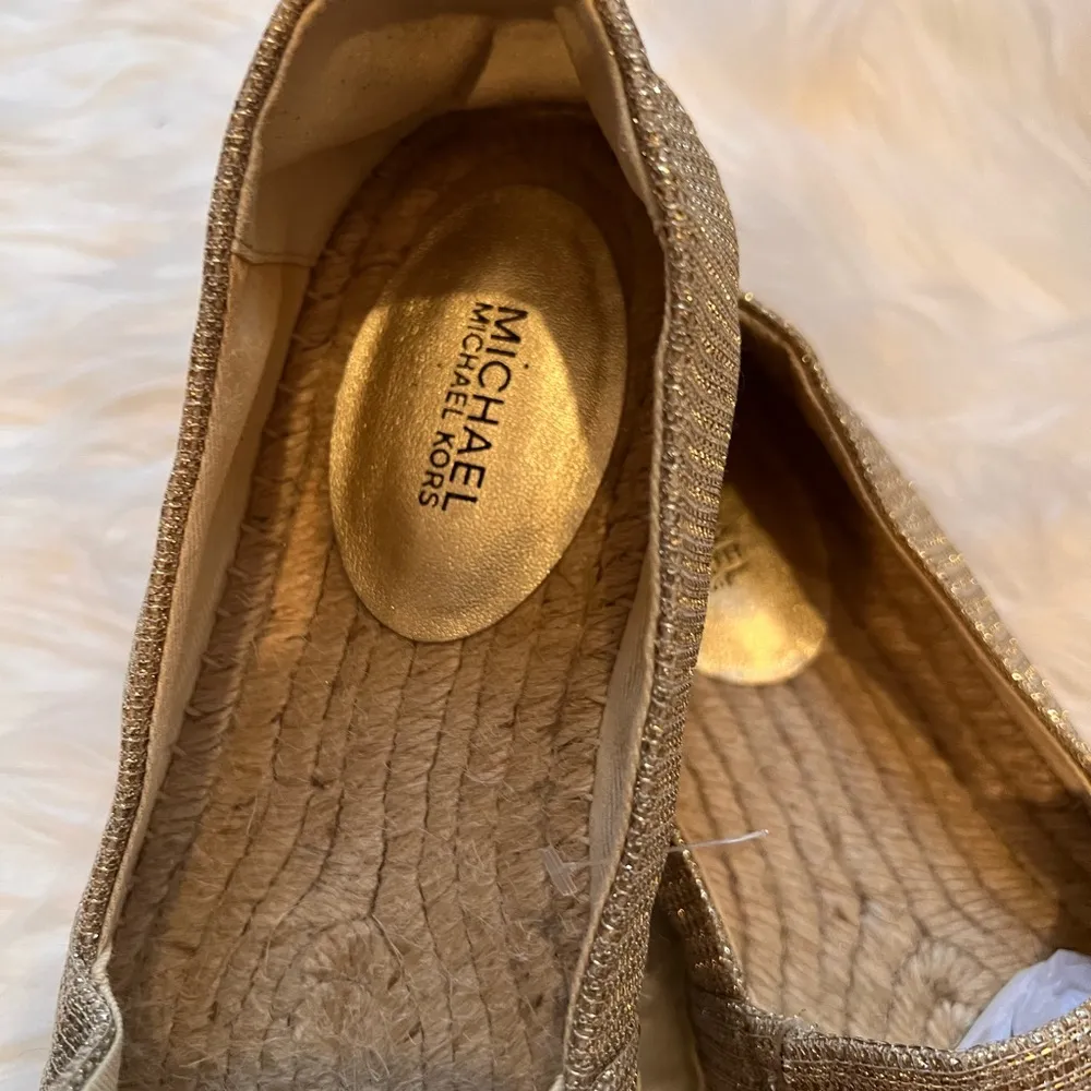 New!!! Michael Kors espadrille - Image 2