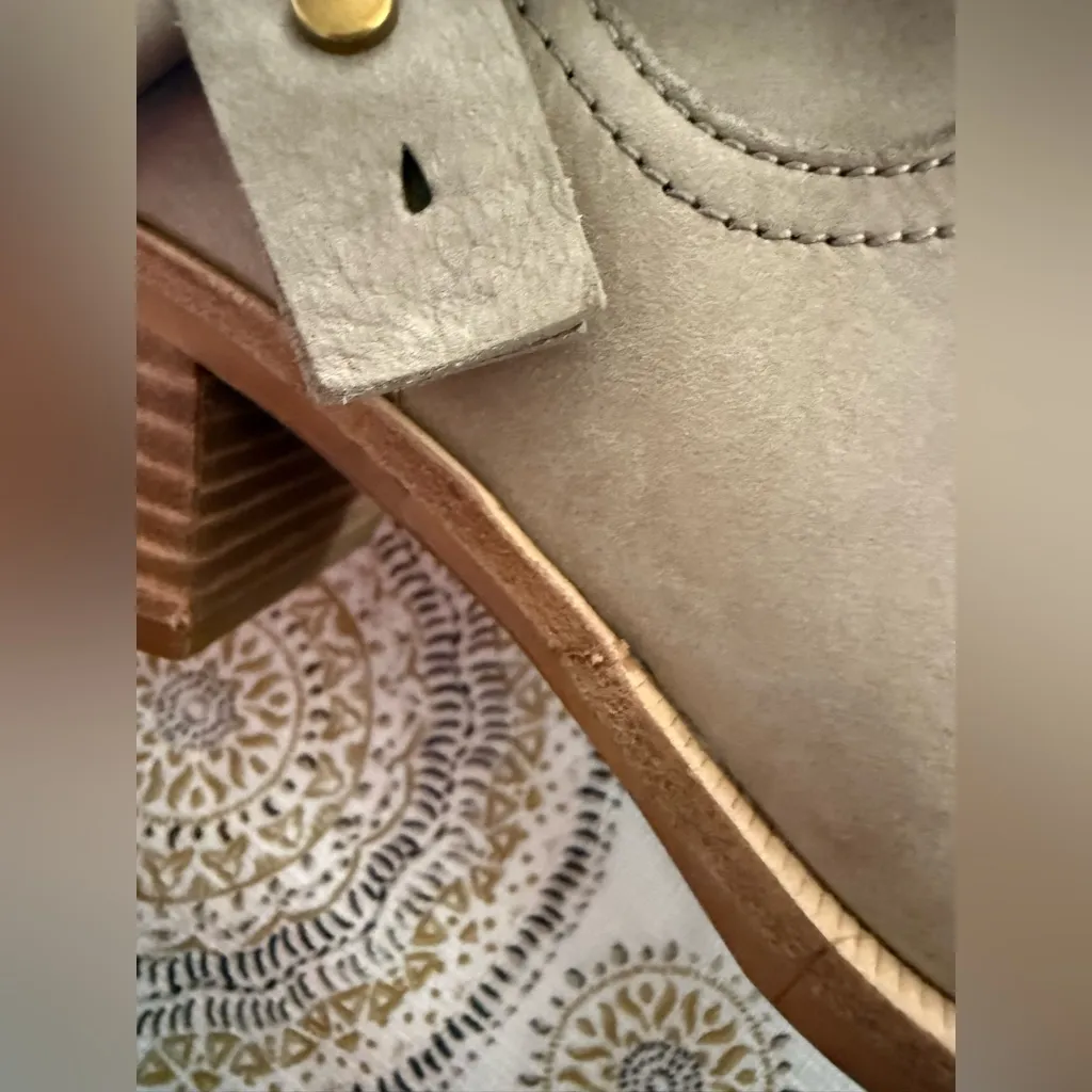 UGG Elora Women's Sahara Suede Leather Heel Ankle Booties Size 7 - Image 15