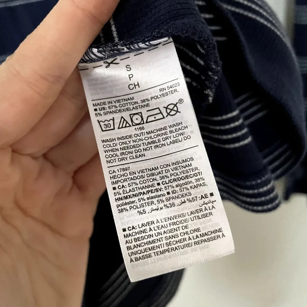 Old Navy dark blue white striped long sleeved casual comfortable crewneck shirt - Image 5