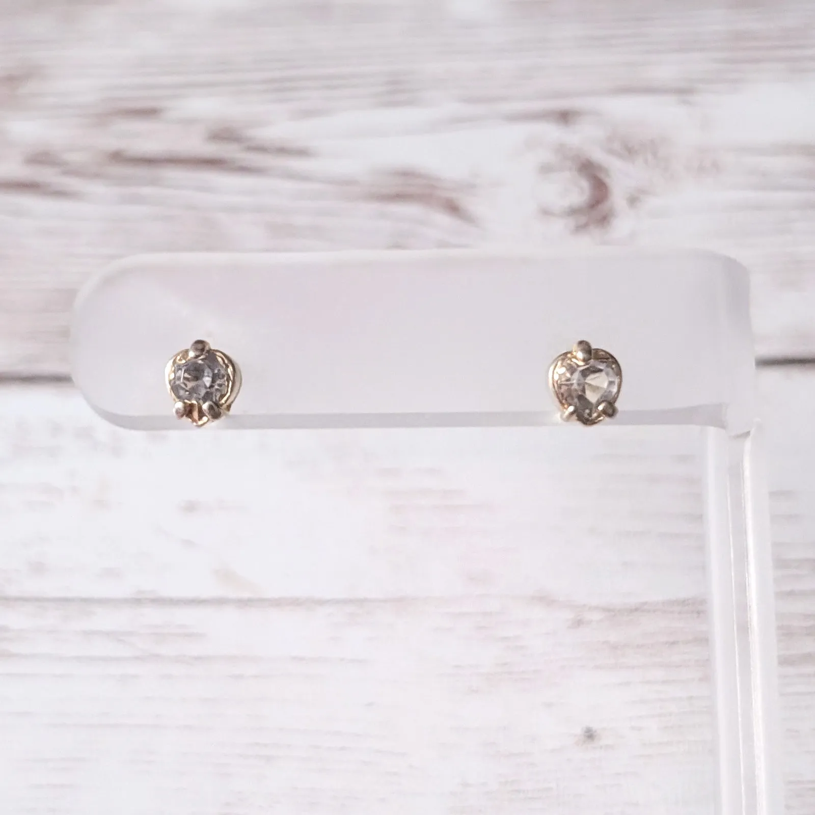 Vintage Stud Earrings 0.25" Gold Tone, Clear Gem, Unusual Shape - Image 4