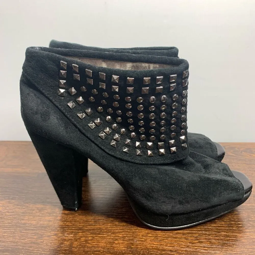 Kenneth Cole Women's Slip On Studded Heeled Ankle Boots Black Size 7.5 - Image 2
