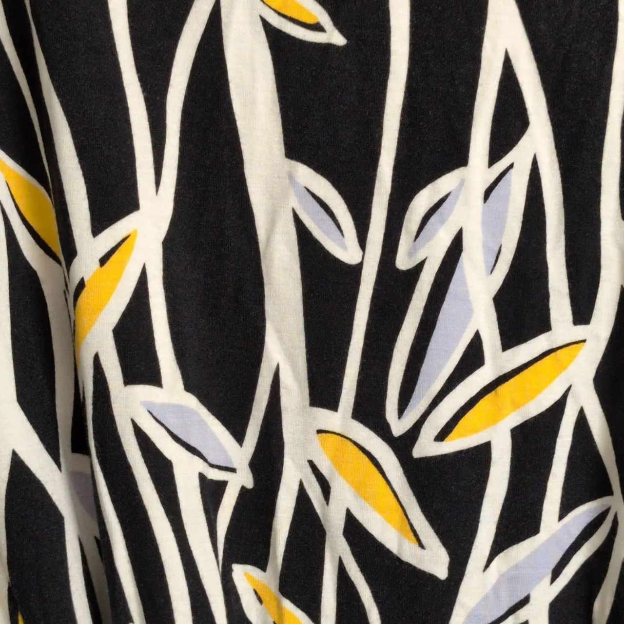 Diane Von Furstenberg DVF Antonio Black Yellow Leaf Print V-Neck Wrap Dress 8 - Image 2