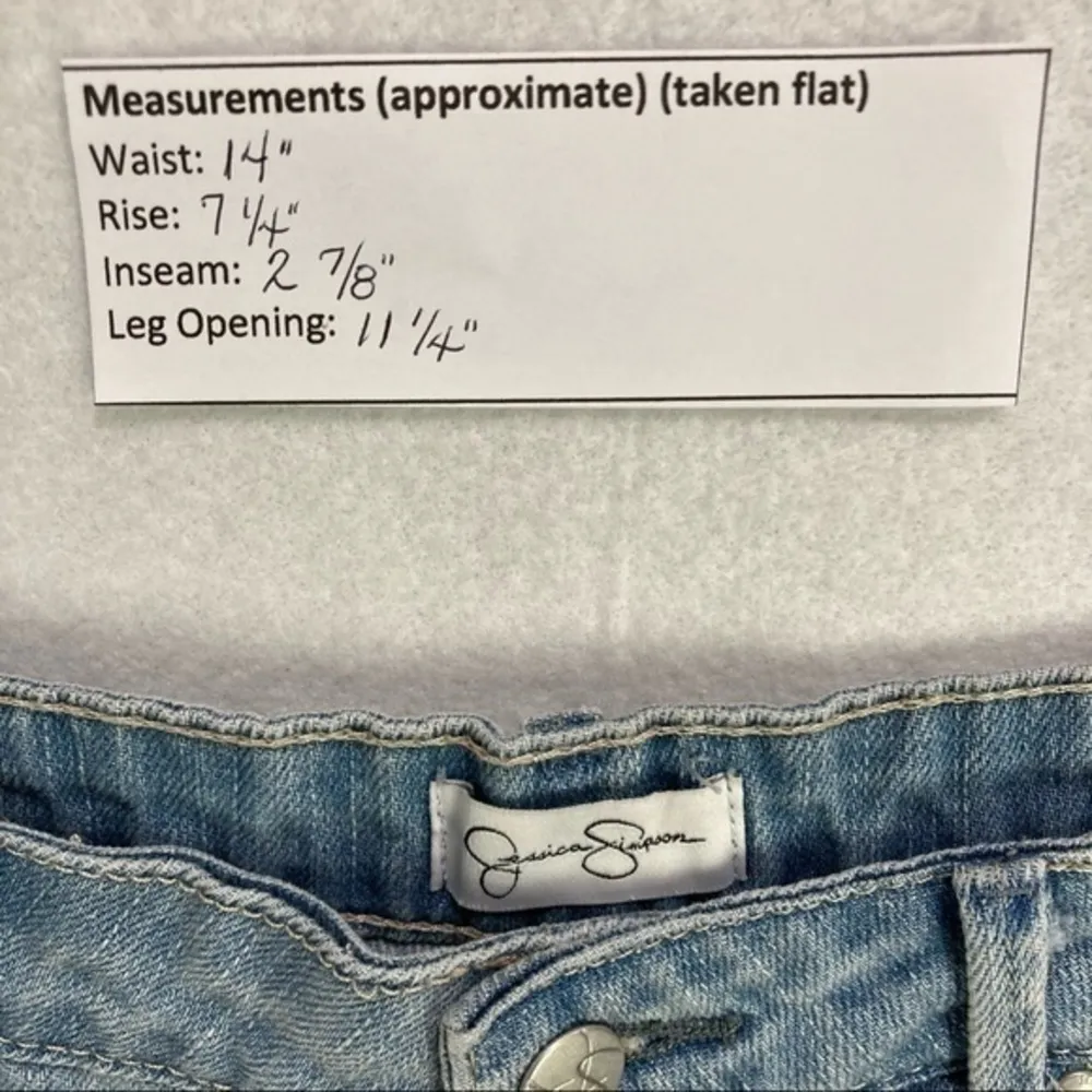 Jessica Simpson Light Wash Denim Cutoff Shorts‎ - Image 9