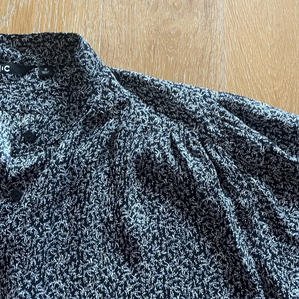 Uniqlo limited edition volume oversized top euc by Clare Waight Keller - Image 6