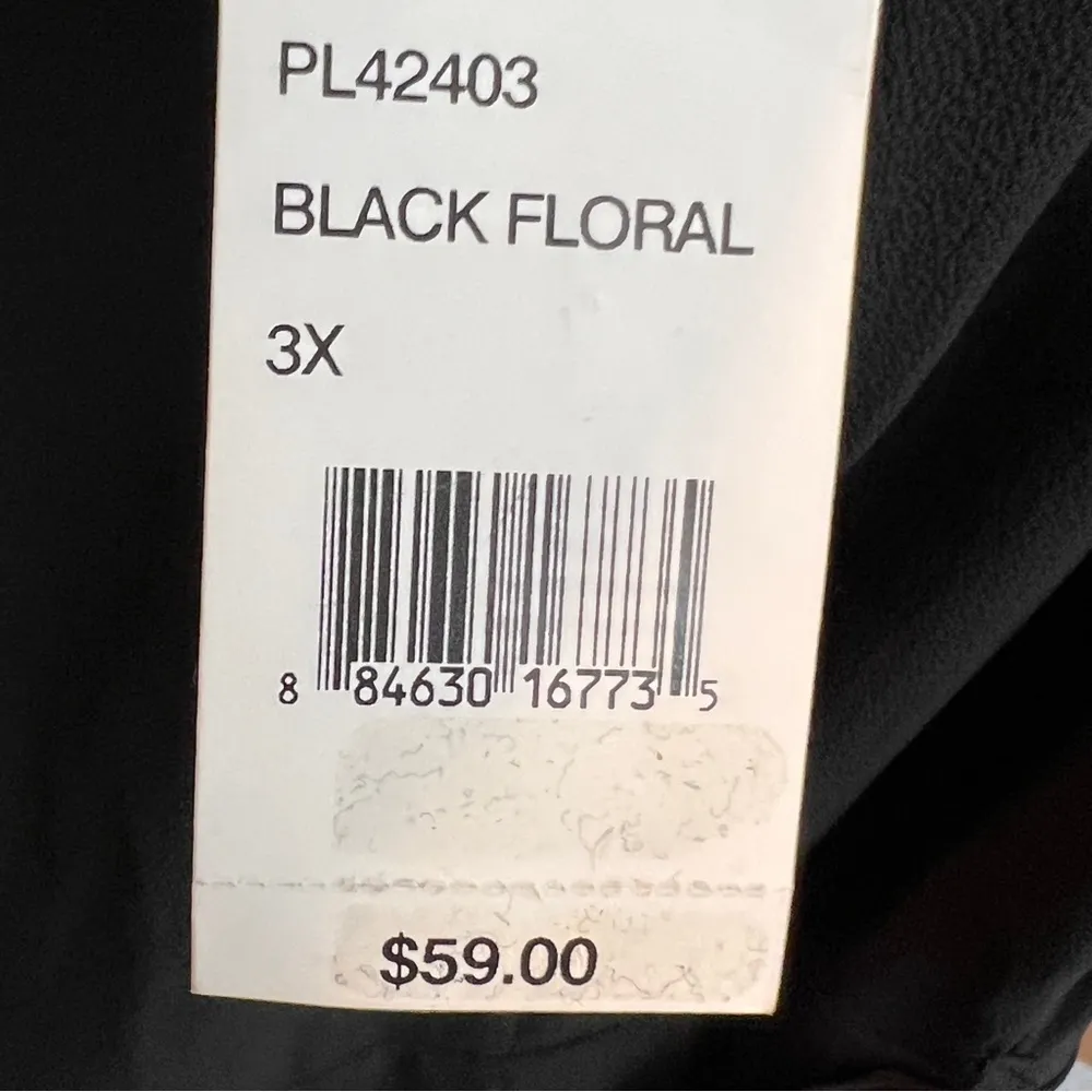 Monteau Los Angeles Size 3X Scallop Neckline Black Cold Shoulder Jumpsuit - Image 12