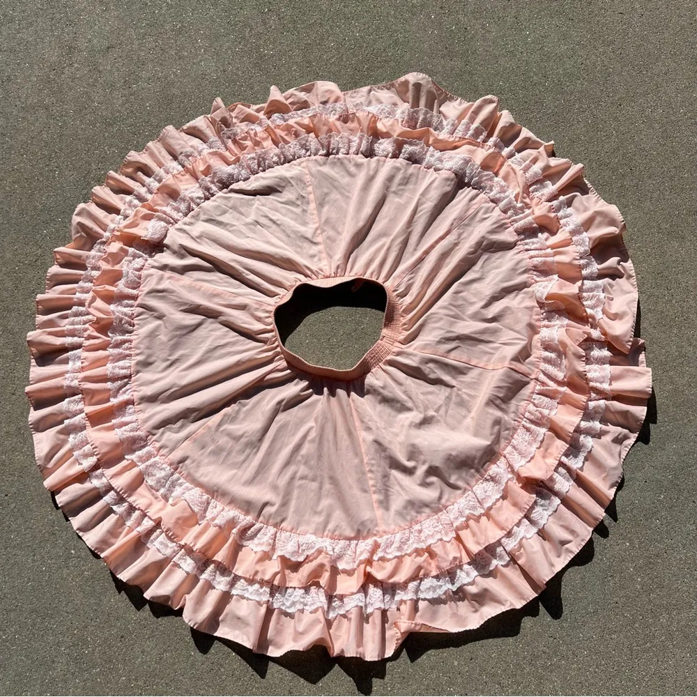 Partners Please by Malco Modes peaches and cream lace ruffle square dance skirt Orange - Image 4