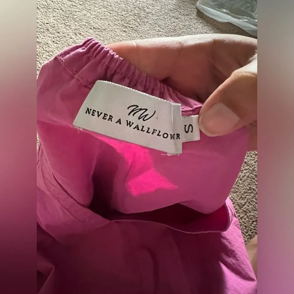 Never a wallflower pink midi dress small Pink - Image 10