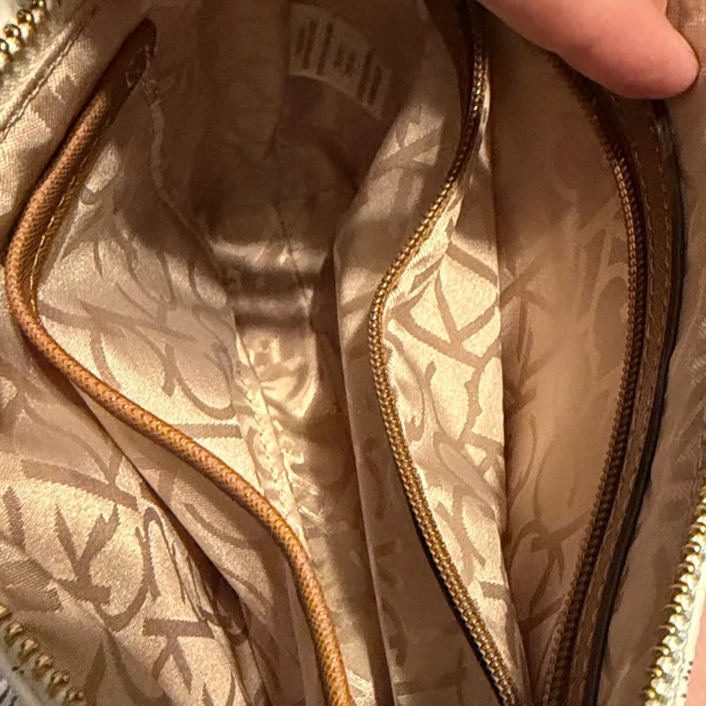 Calvin Klein Women’s “Hayden” Top Zip Chain Crossbody - Image 10