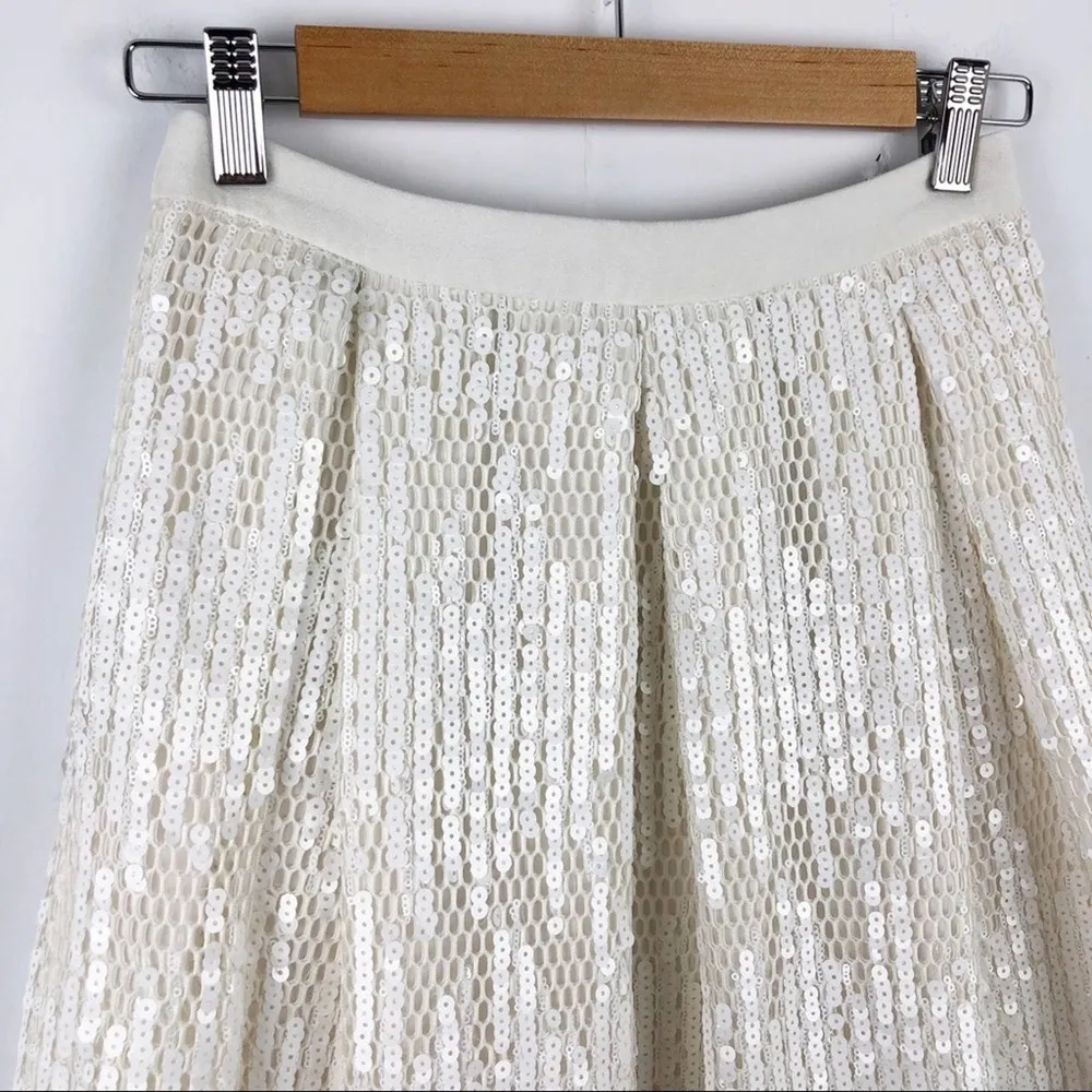 NWT Endless Rose Pleated White Sequin Flirty A-Line Cocktail Party Skirt Small - Image 4