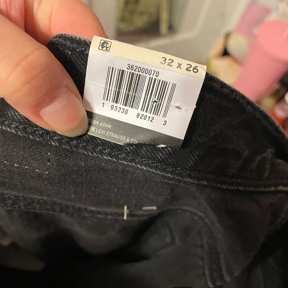 Levi's NWT  501 STUDDED CROPPED JEANS - Image 17