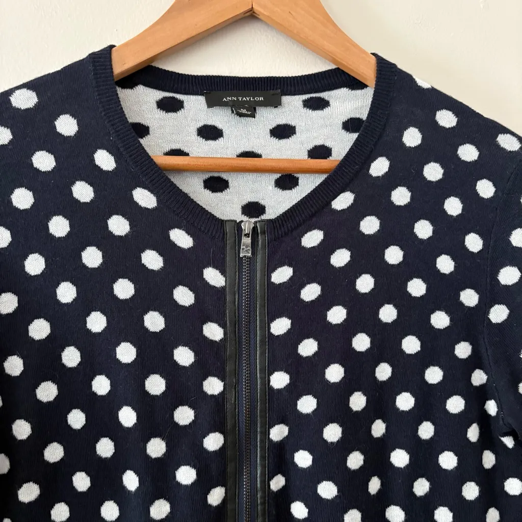 Ann Taylor Polka Dot Zip Cardigan Viscose Cashmere Blend Navy White Size M - Image 5
