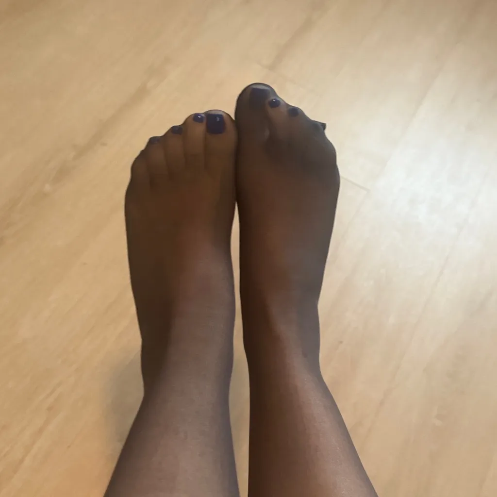 Legs Sheer off Black Panty Hose Size M - Image 2