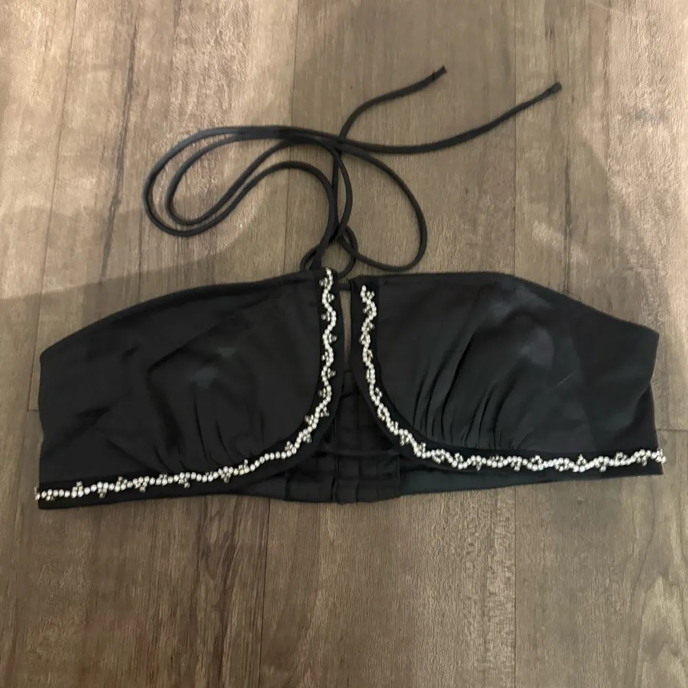 NWT ZARA SATIN BEADED TIE FRONT TOP - Image 11