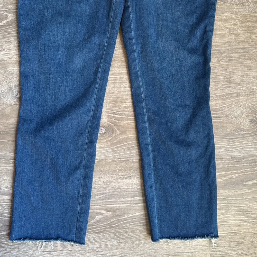 FRANK & EILEEN Wicklow Italian Jeans Raw Hem 1977 Blue Denim Wash 2 - Image 6