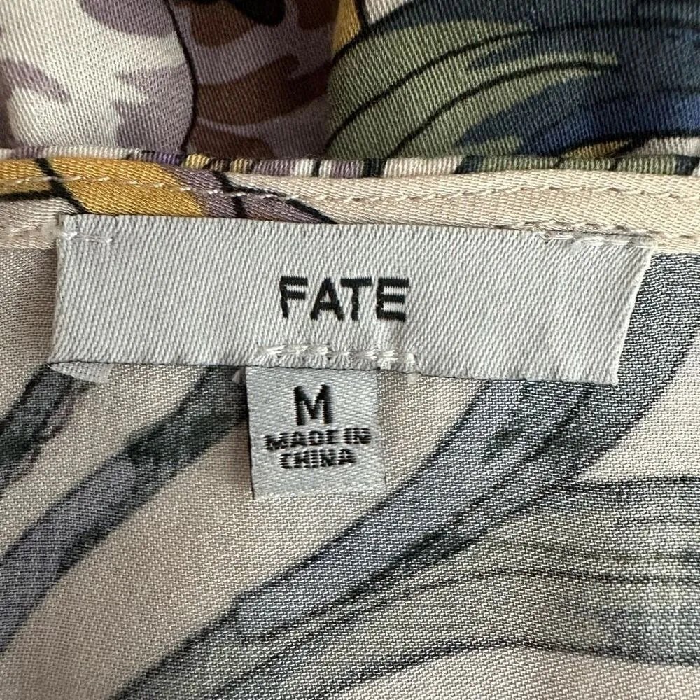 FATE FLORAL PRINTED TIE FRONT PEPLUM BOTTOM BLOUSE Size Medium Pink - Image 3