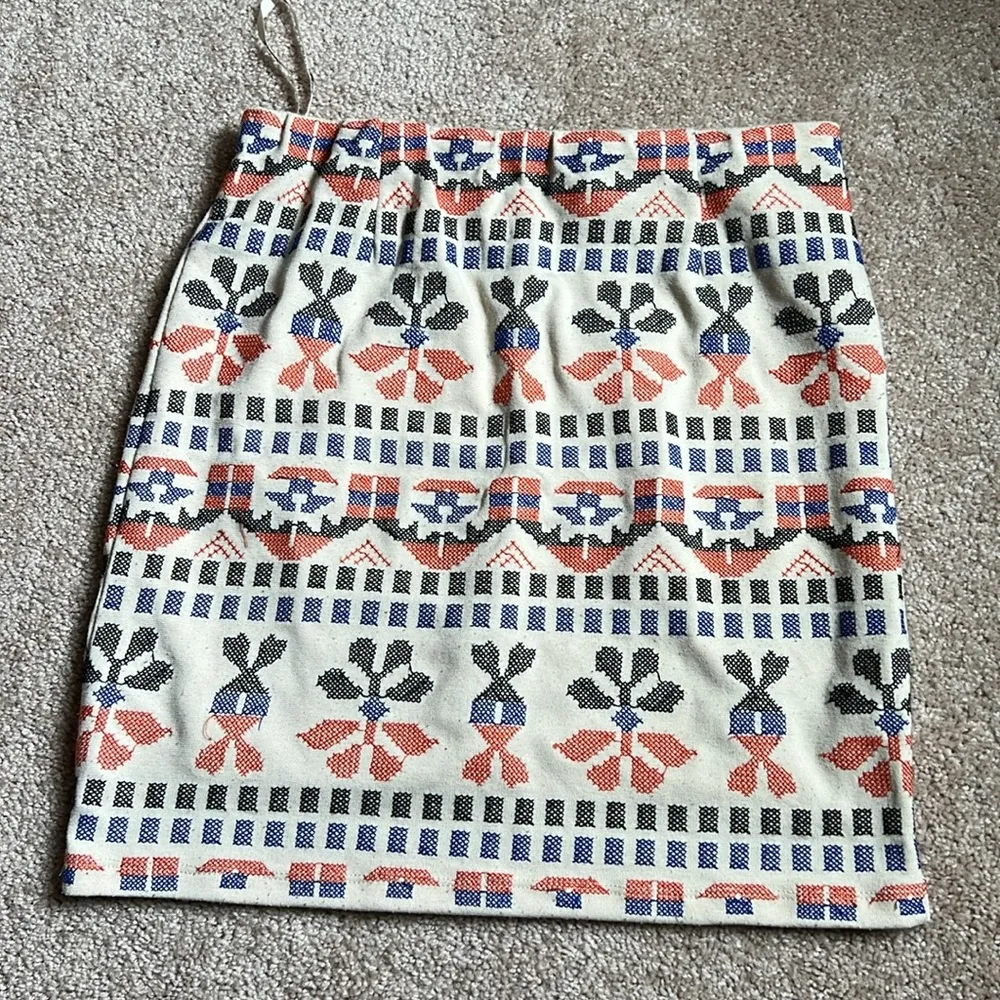 Aztec Embroidered Mini Skirt   Size Small - Image 2
