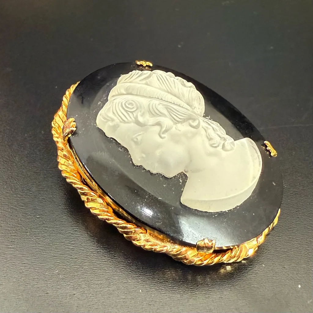 Vintage Unsigned White Lucite Black Satin Glass Gold - Image 6