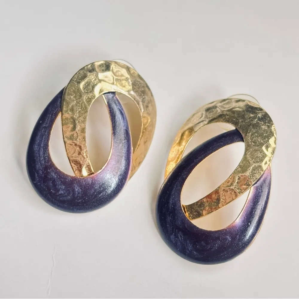 MCM Statement Purple Enamel Swirl Hammered Gold Tone Earrings - Image 2