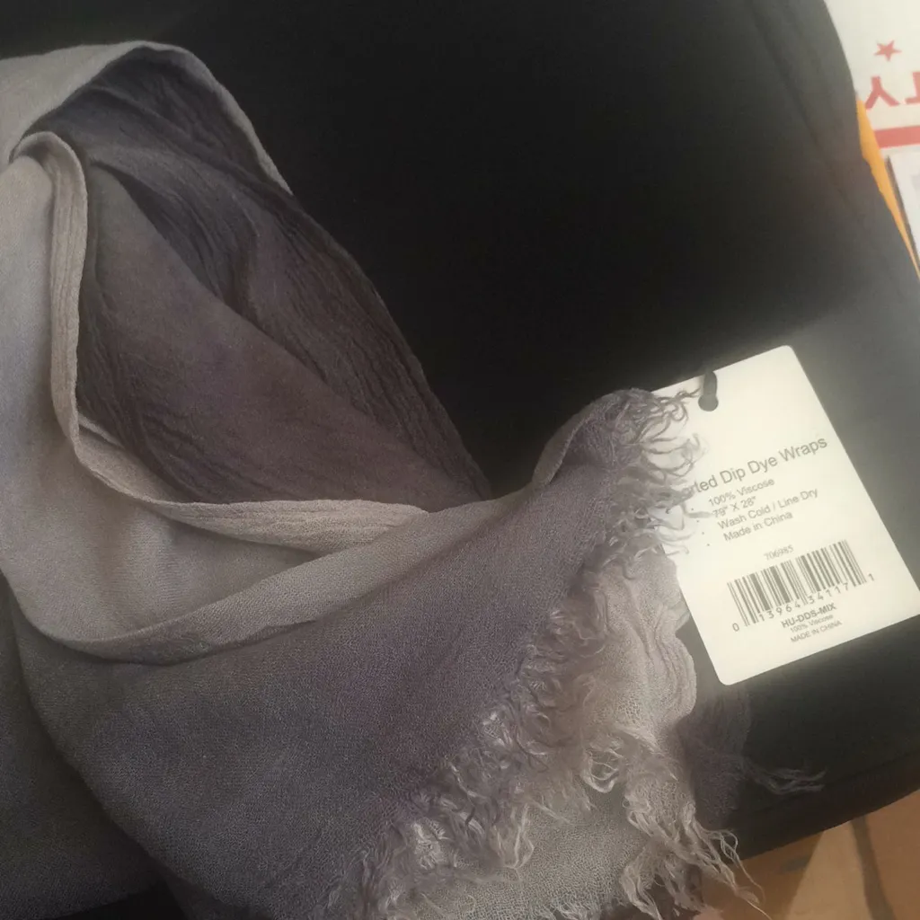 FINAL MARKDOWN Ladies dip dye wrap - Image 2