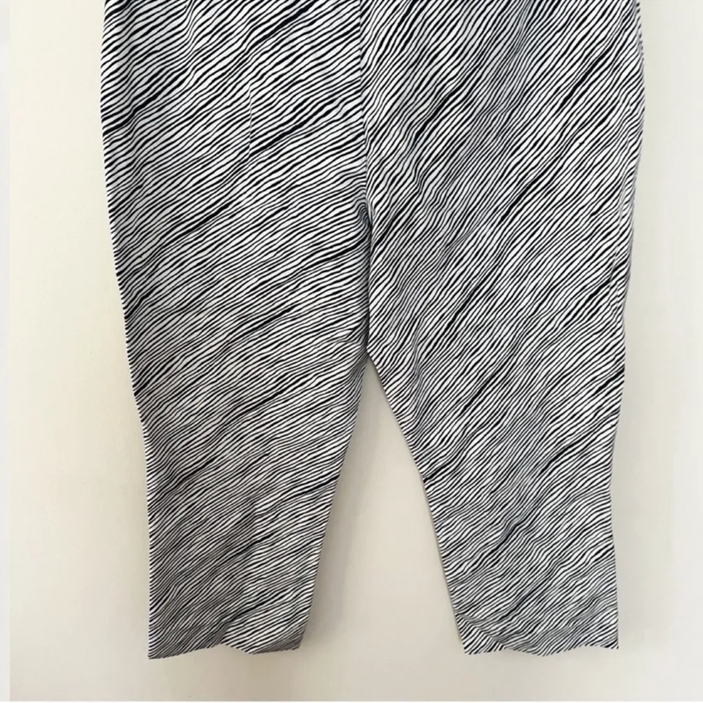 Kate Spade Saturday Zebra Print Cropped Trouser Pants Black/White Size 10 - Image 7