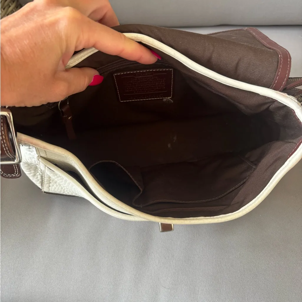 Coach Hamilton Pebbled Leather Shoulder Purse - Image 6