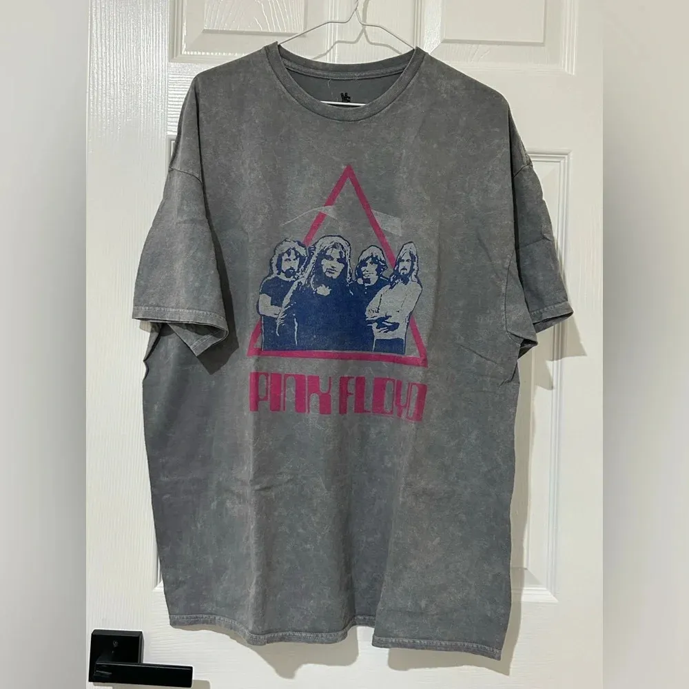 New junk food XL Pink Floyd gray T - Image 2