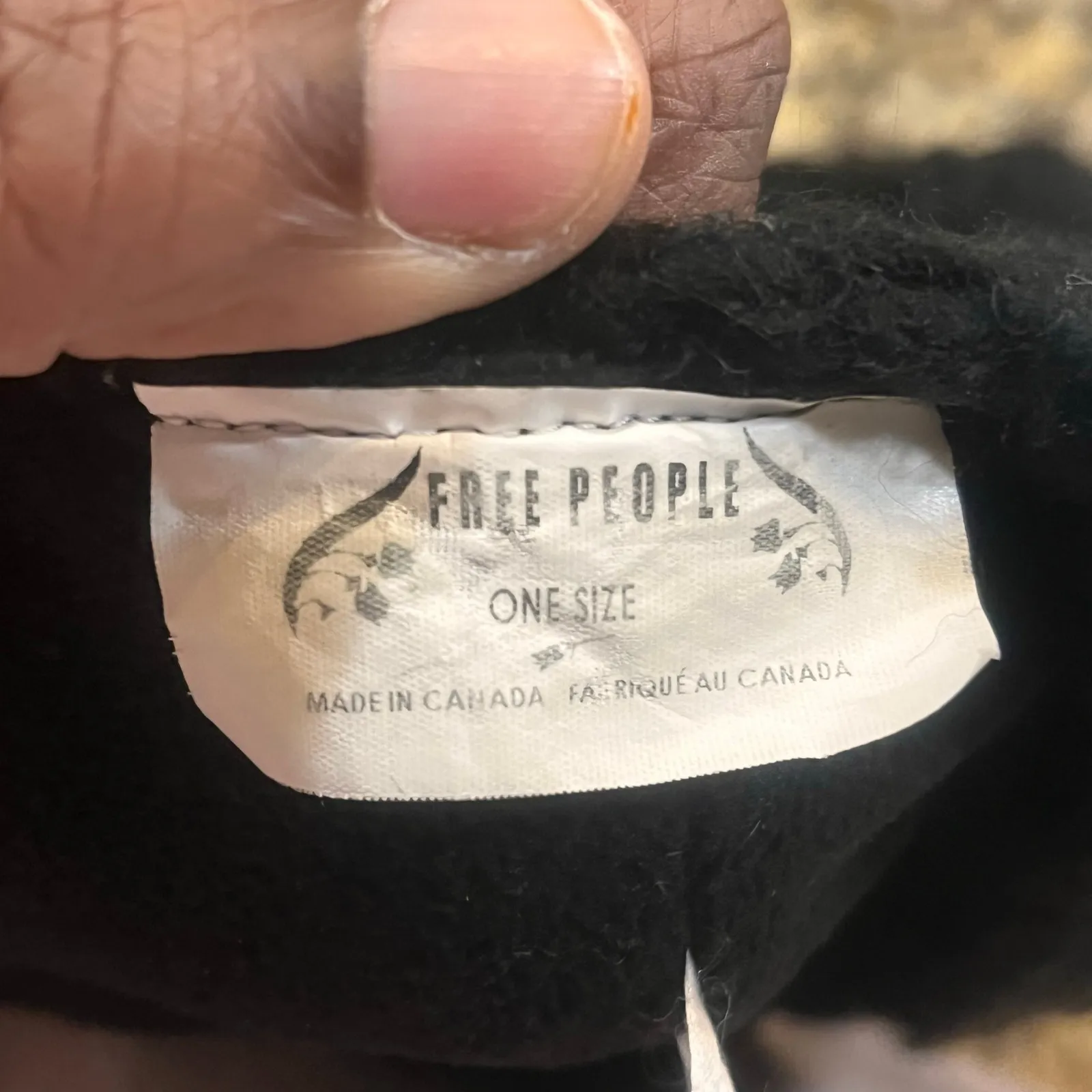 Free People Black Chunky Knit Beanie Faux Fur Pom Cozy Winter Hat One Size - Image 4