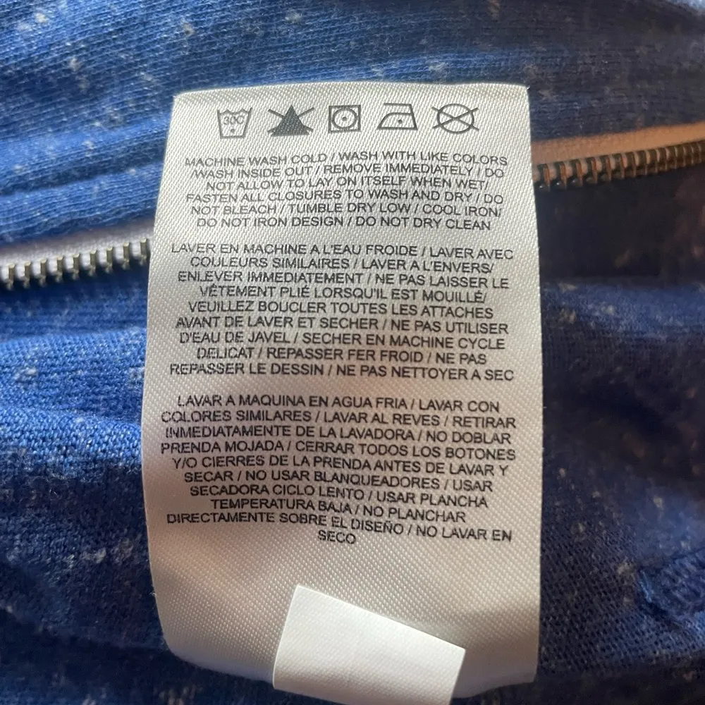 University of Kentucky (UK) Zip-Up Long-Sleeve Hoodie - Image 9