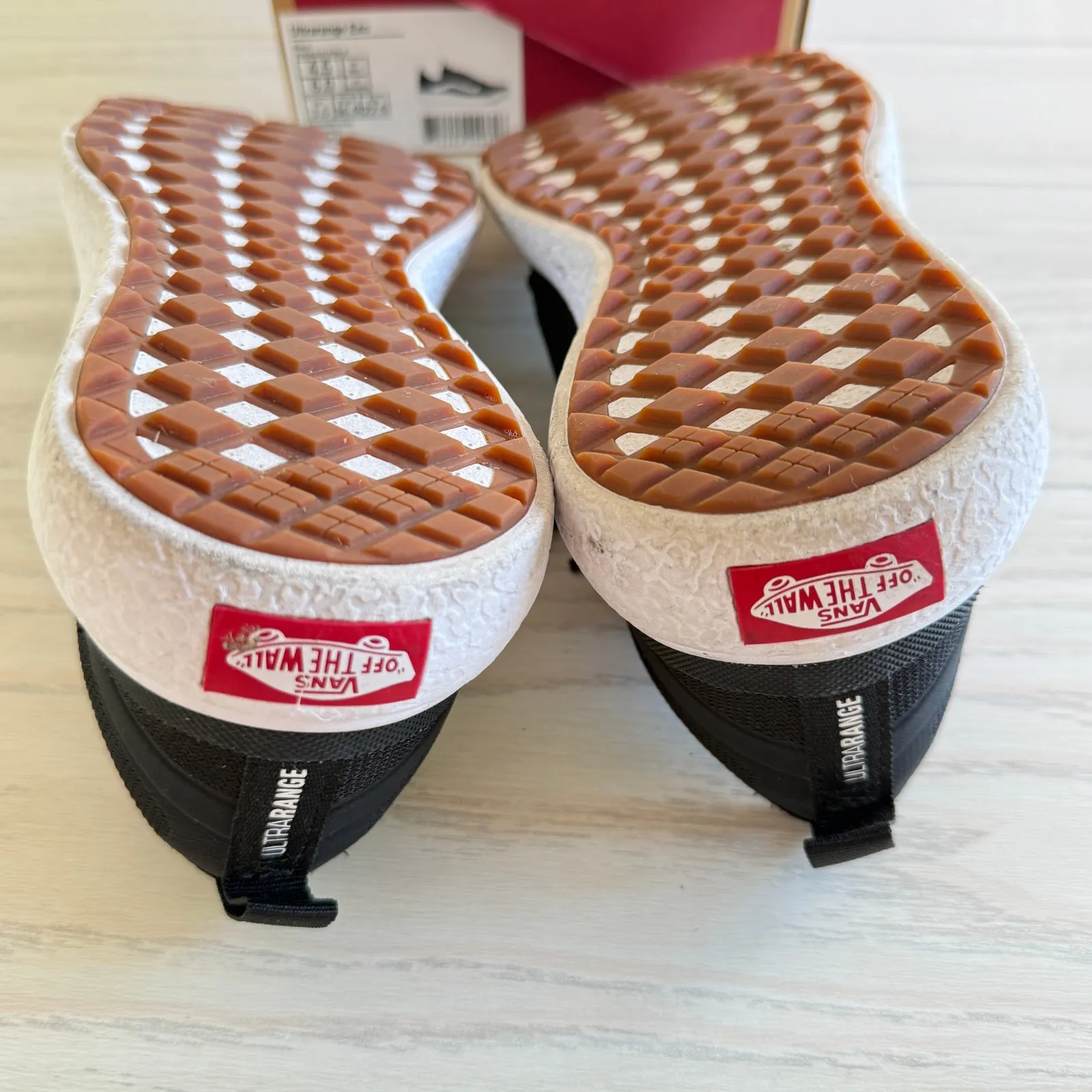 Vans UltraRange EXO Black Shoes Women’s 6 Men’s 4.5 w/ Box VN0A4U1K - Image 5