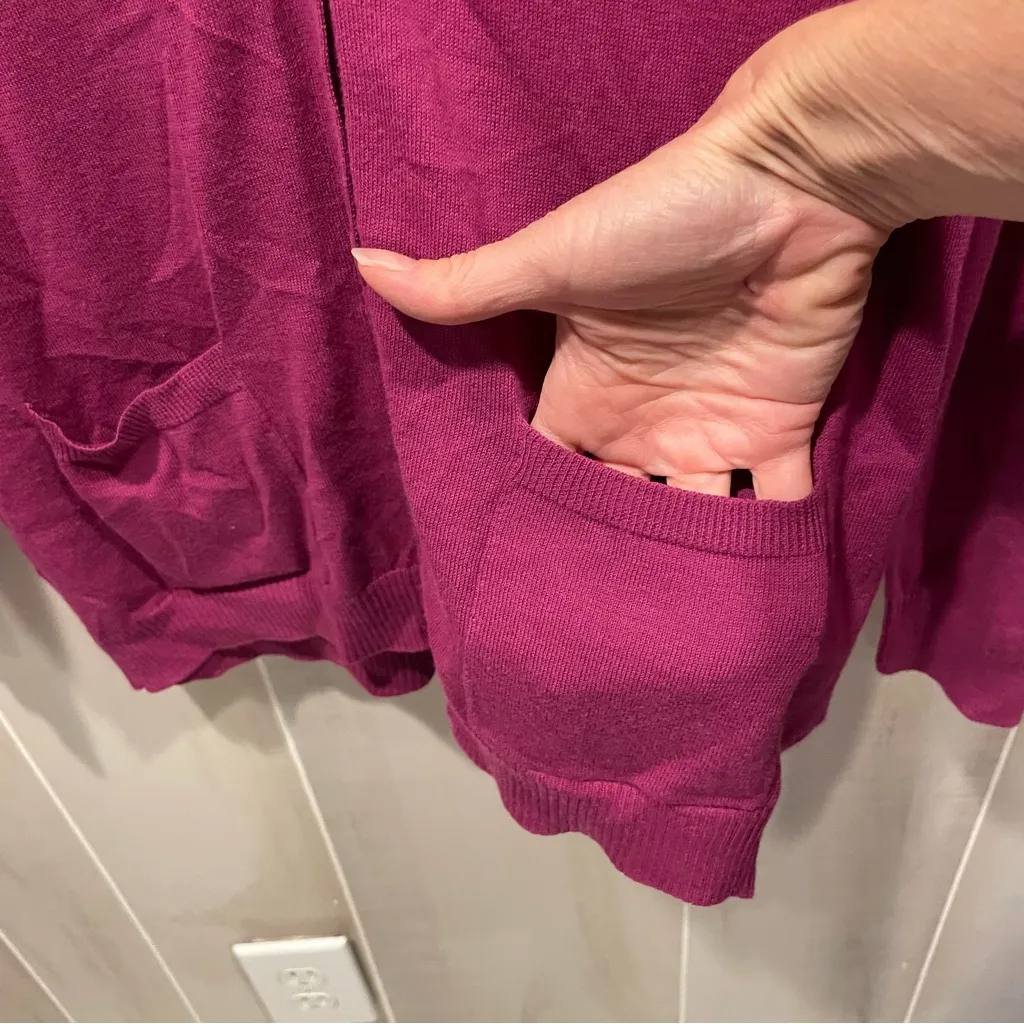 Cute raspberry cream lightweight cardigan sweater pockets cotton blend Talbots - Image 7