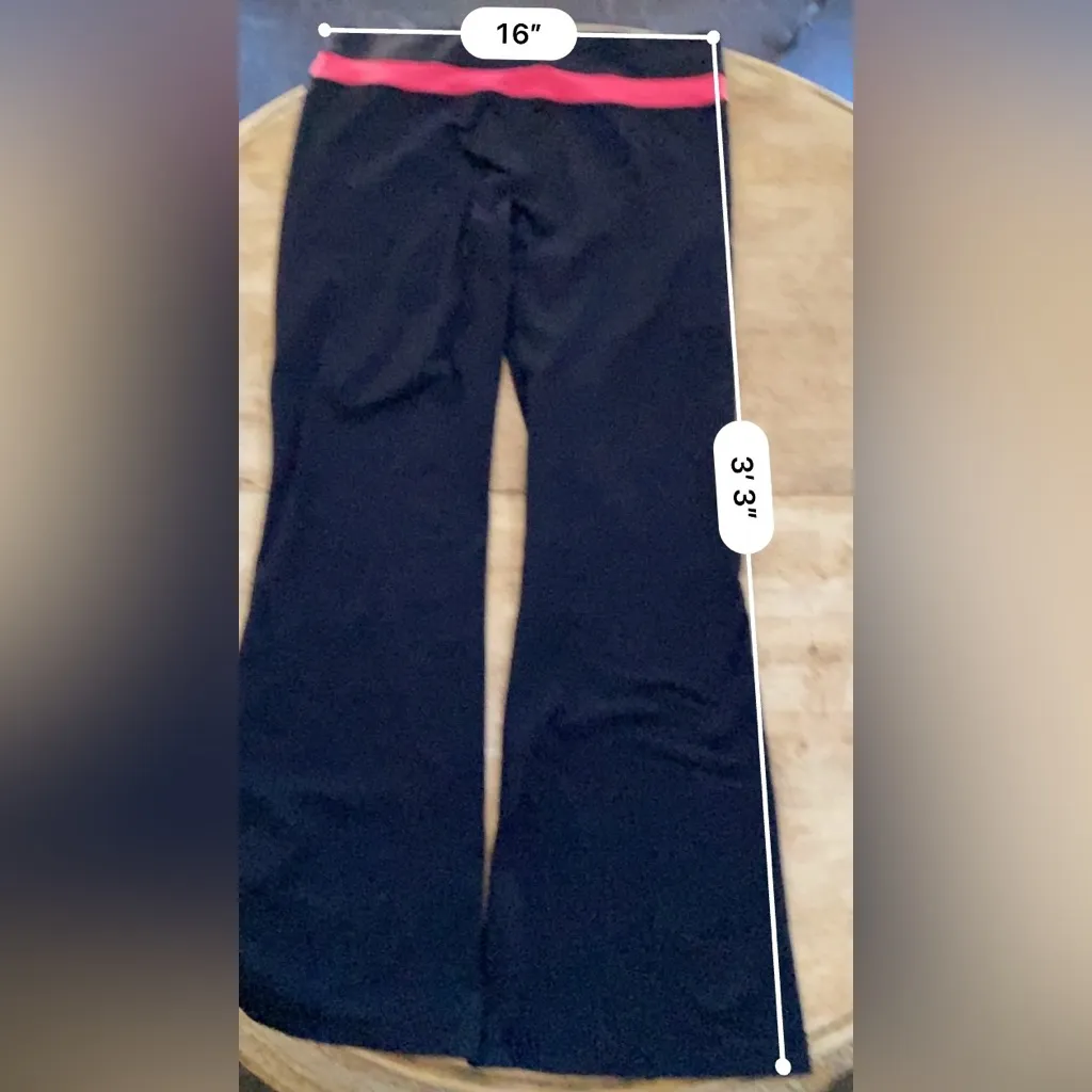 Lululemon Women’s Sz‎ 12 Groove Pant in Black/Bloom Juice - Image 11