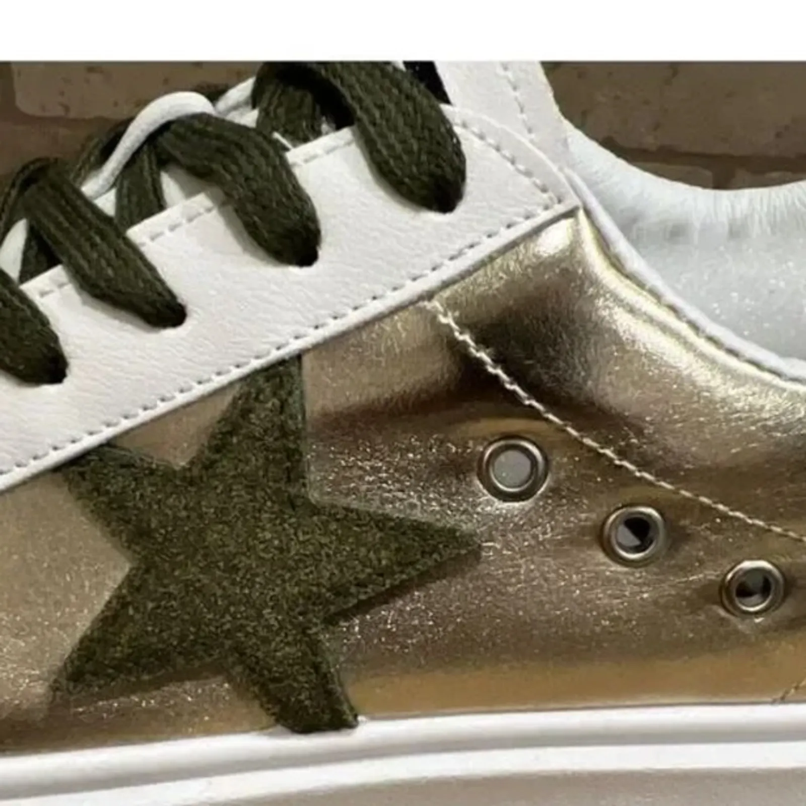 NEW Vintage Havana Lexa Olive Star Casual Womens Sneakers White/Gold/Green 8.5 - Image 3