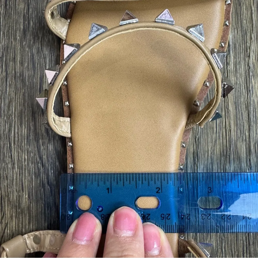 Steve Madden Womens Travel Rock Stud Sandals No Size Tan Gladiator Flats READ - Image 11