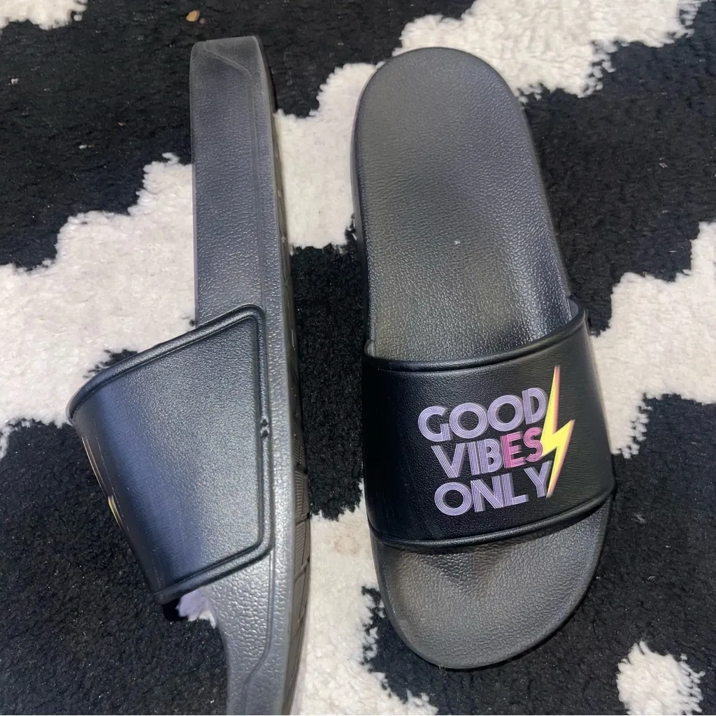 Good Vibes Only Black Slides Purple Size 9 - Image 5
