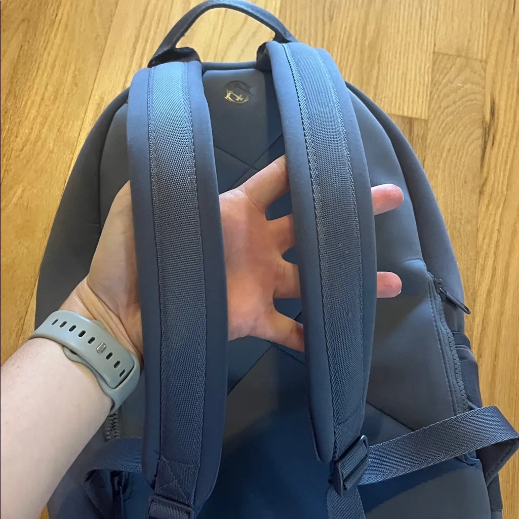 Dagne Dover Dakota Bue Gray Neoprene Backpack - Image 11