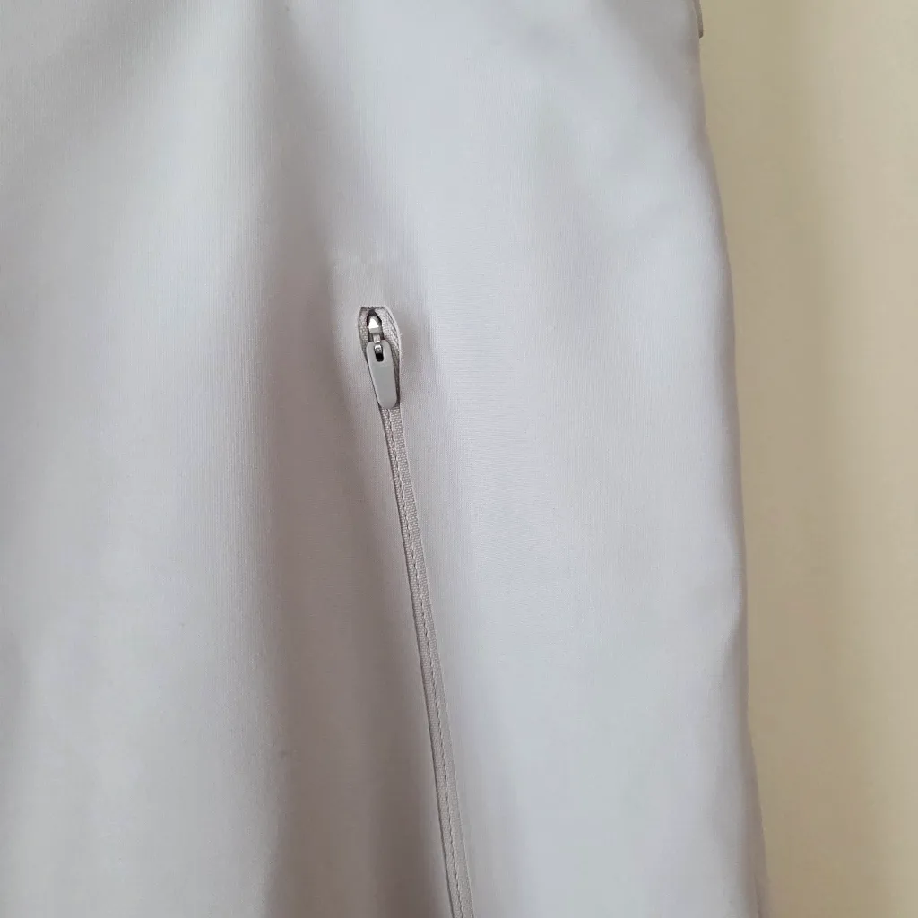 Banana Republic BR sport Light grey High Rise Skinny luxe Sculpt Pant - Image 6