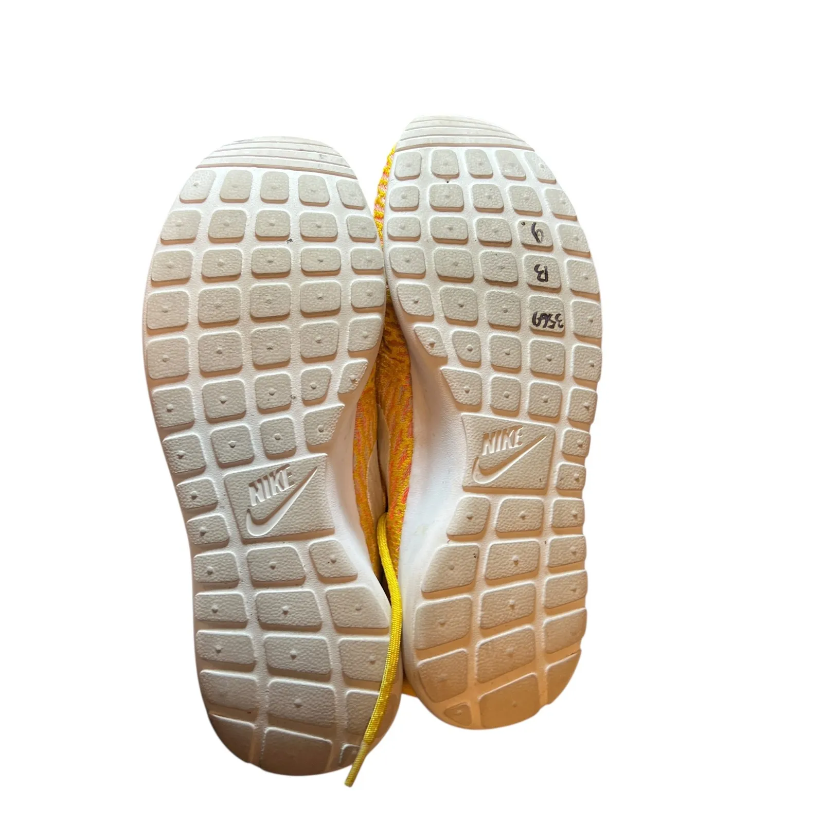 Nike Roshe FlyKnit Yellow Pink Running Athletic Sneakers Shoes Womens Size 9.5 - Image 8