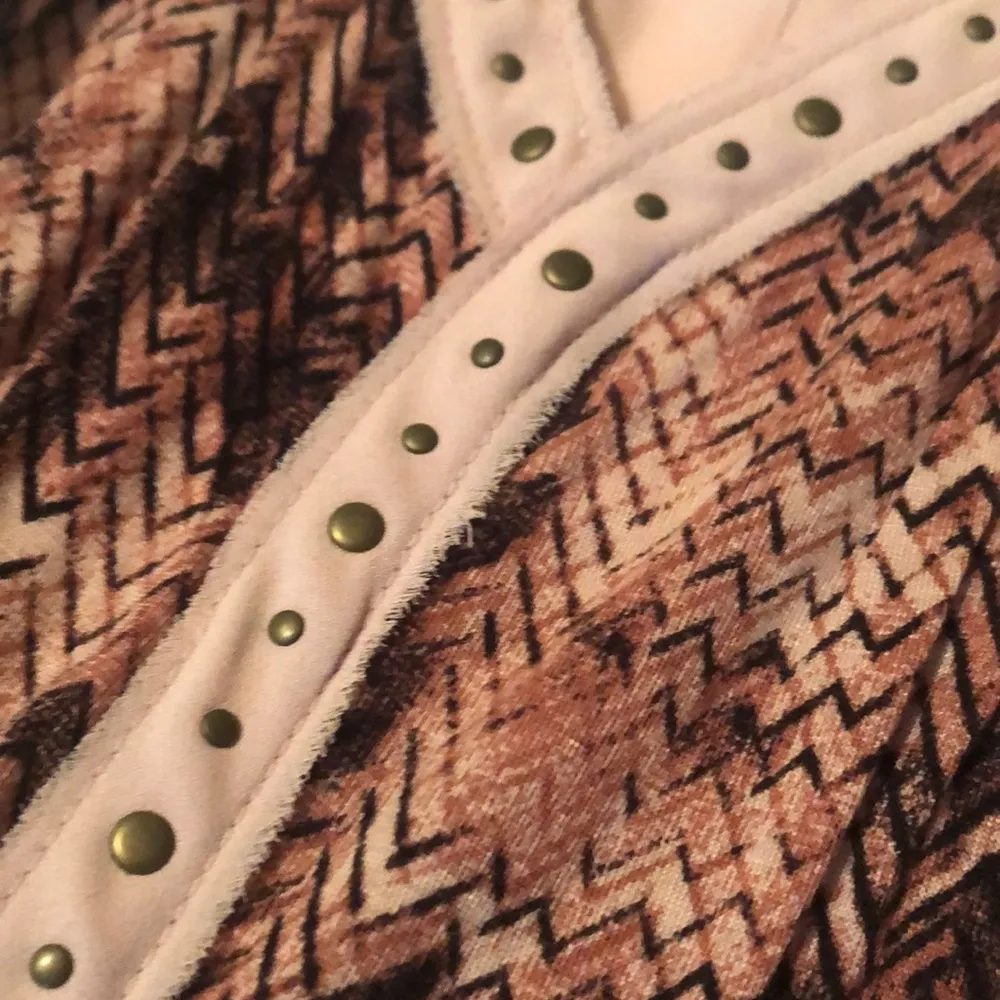 Sparkle & Fade NWT  Tank - Image 3