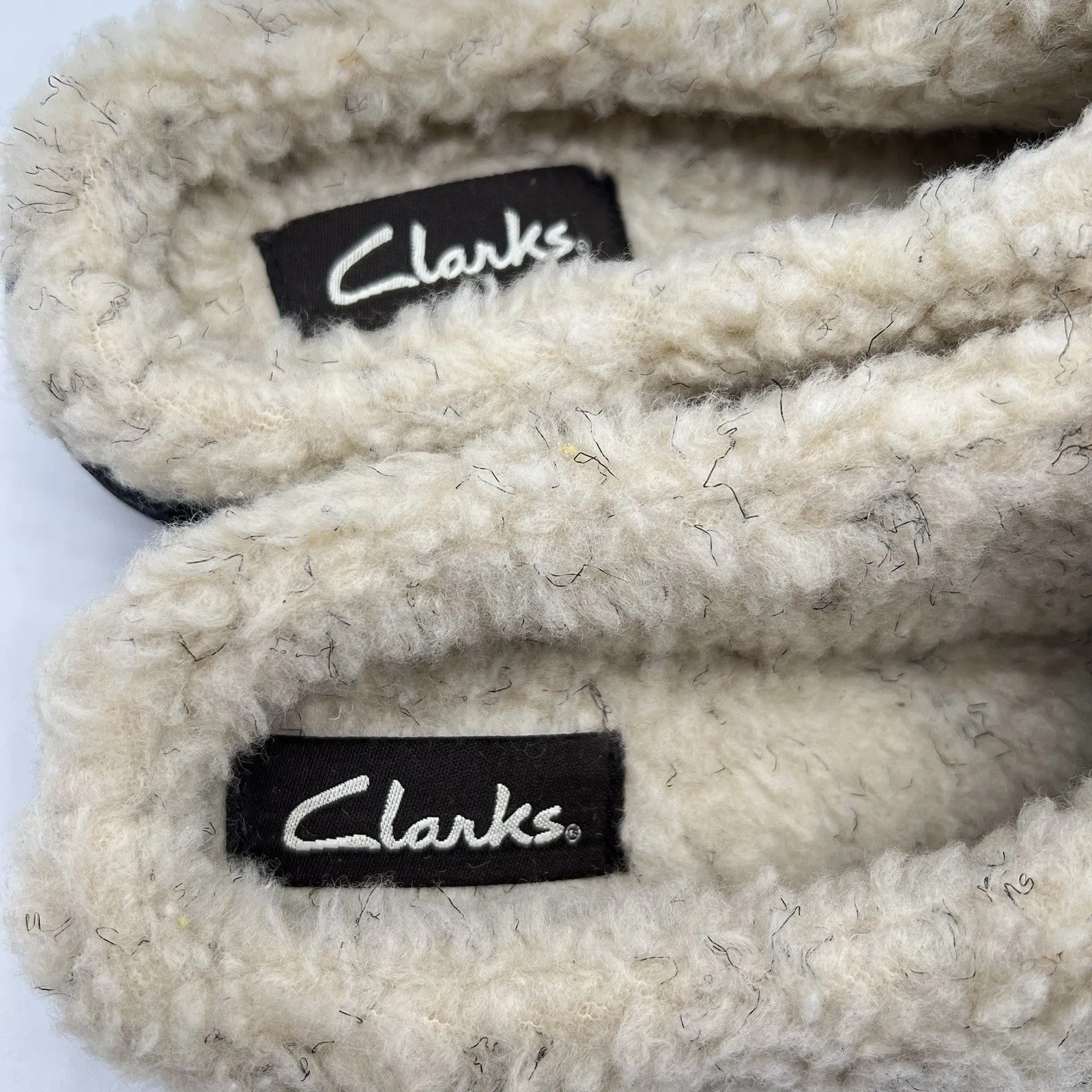 CLARKS Women's Quilted Corduroy w/Faux FurScuff Slipper Model 79413 Black-8-NWOB - Image 6