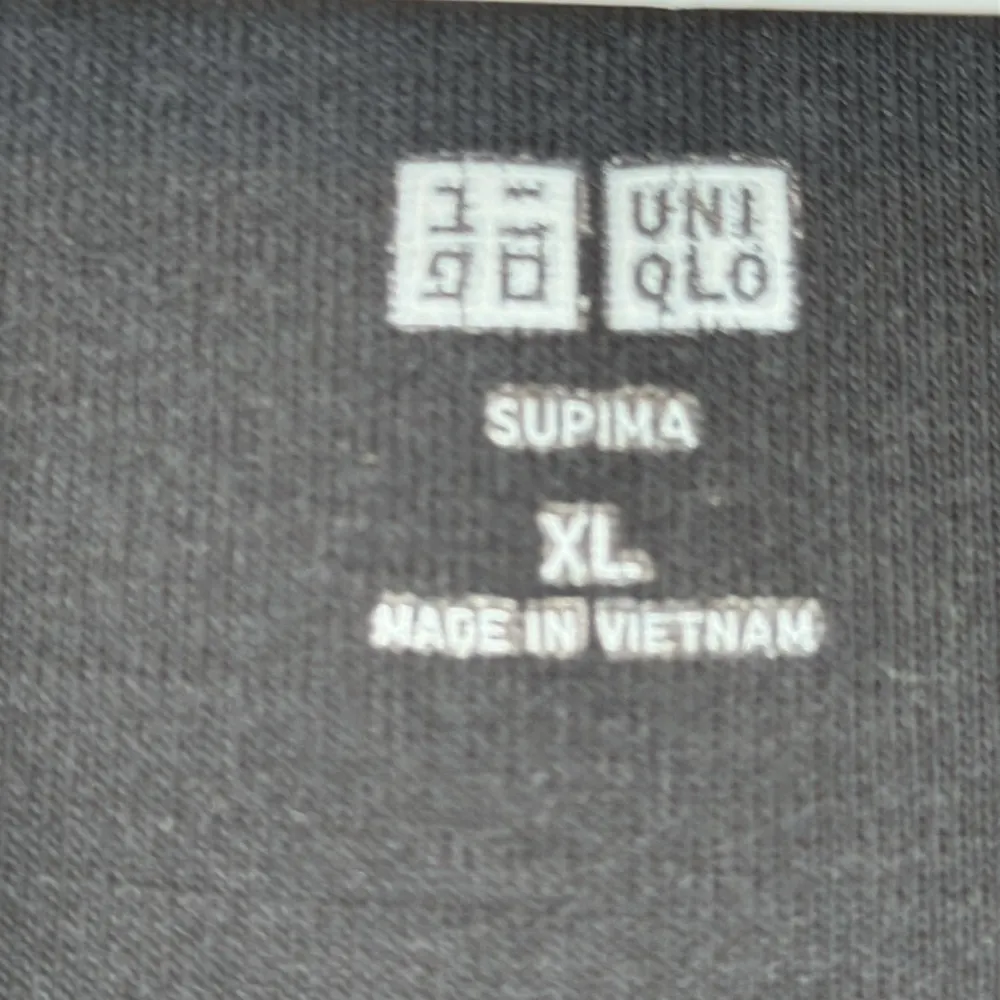 Uniqlo Black Supima Long Sleeve Scoop Neck Shirt Size XL GUC #5508 - Image 4