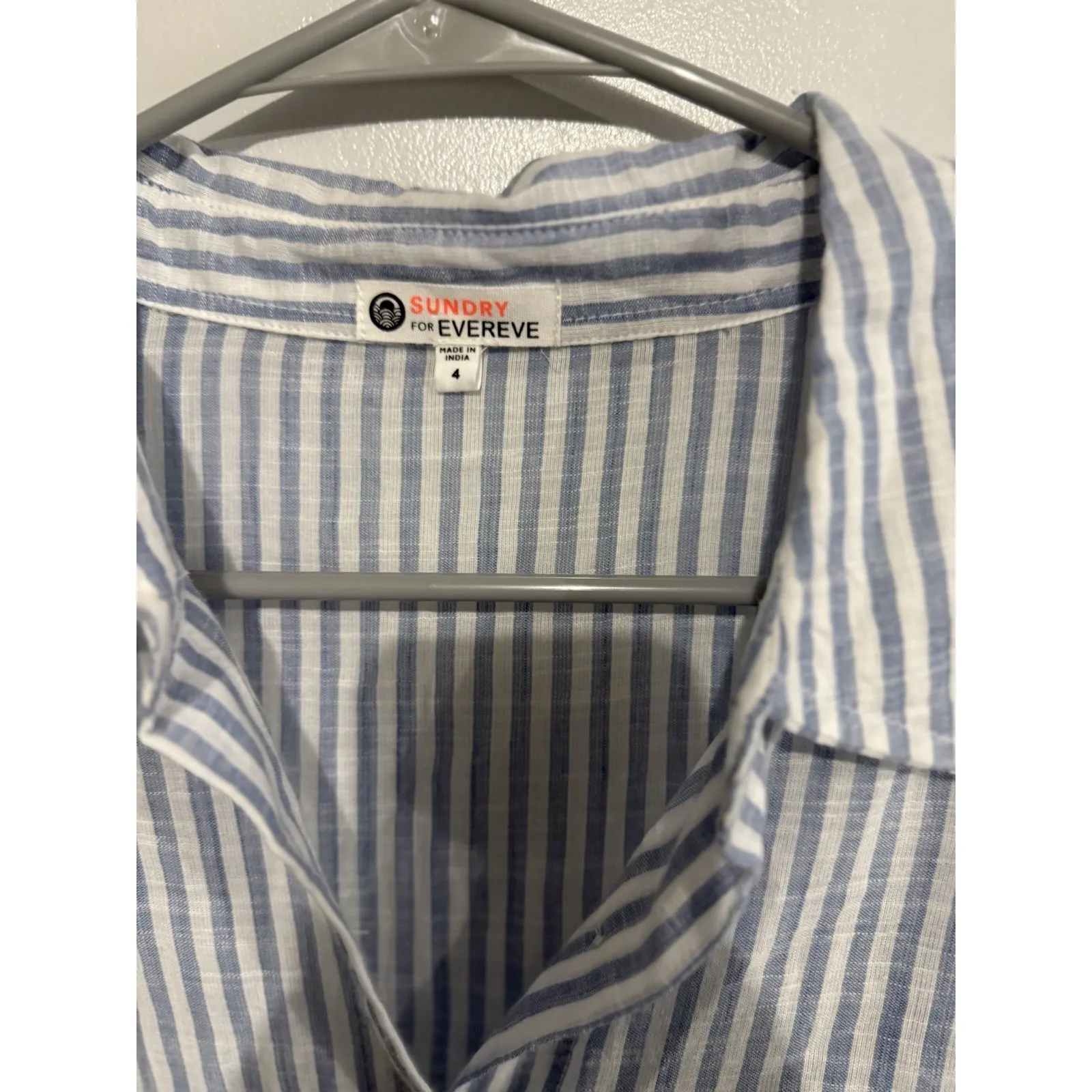 Sundry for Evereve Cotton Blue White Pink Pop Stripe Button Up Sz 4 Coastal - Image 4