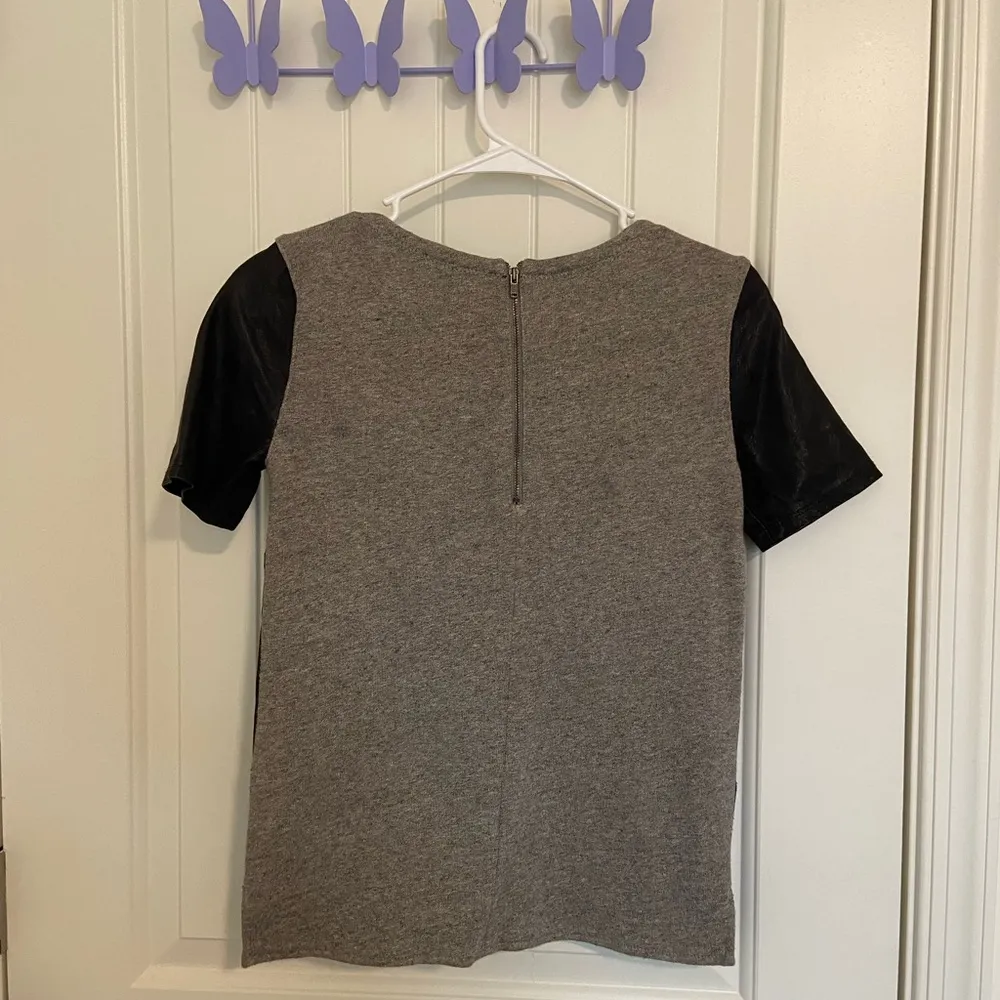 J. Crew women’s leather front knit back zip‎ up top XXS - Image 5