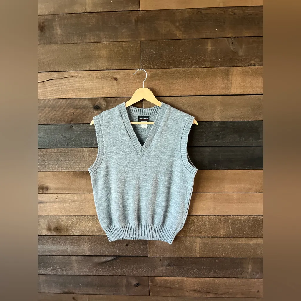 Vintage Gray Sweater Vest Curry Knits Made In USA Minimal Classic Layering Size M - Image 8