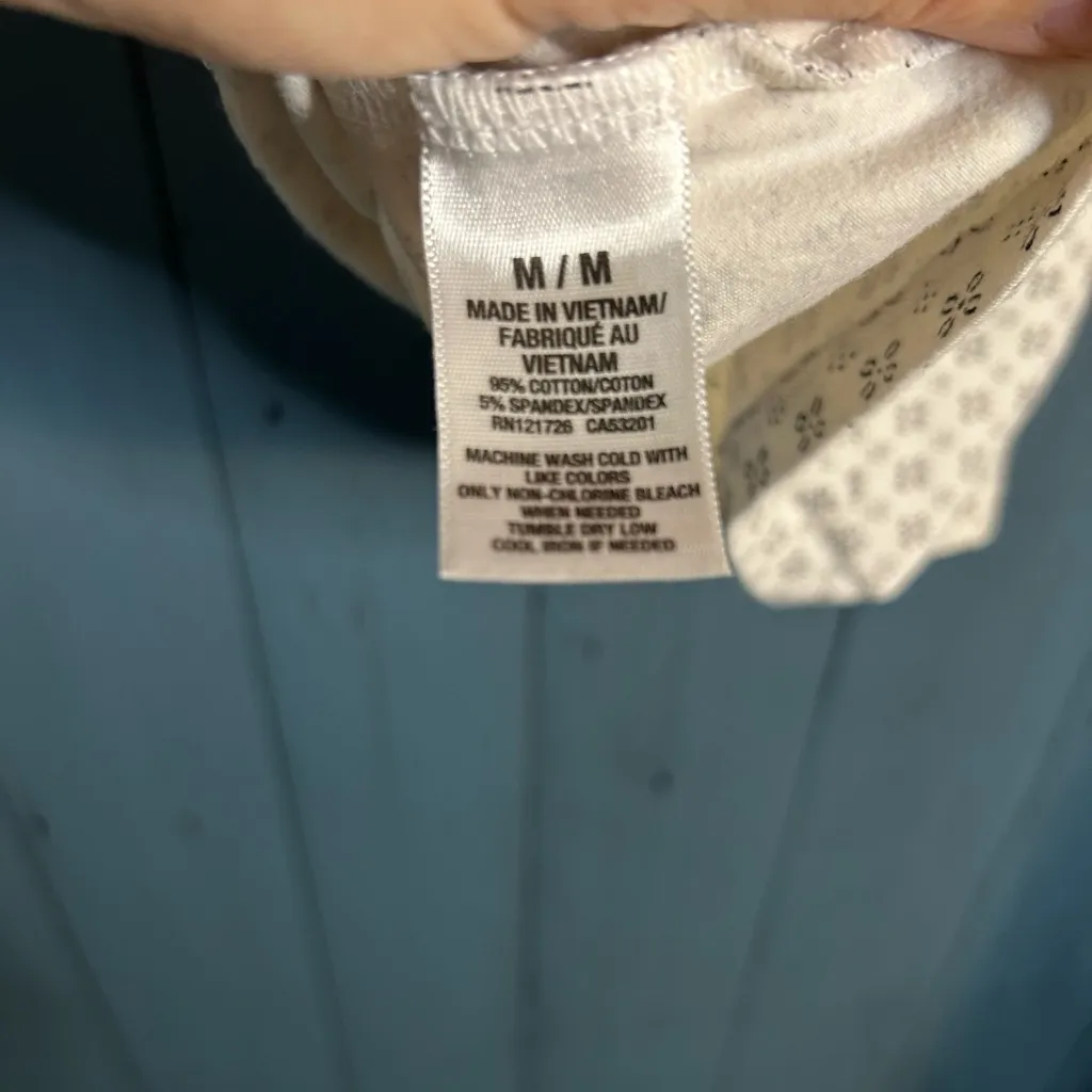 Aeropostale White & Black Patterned Crop Tank Top | Medium - Image 4