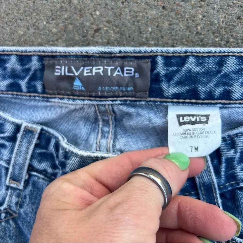 Vintage Y2K Levi’s Silvertab Low Dip flare jeans Women’s 7M - Image 5